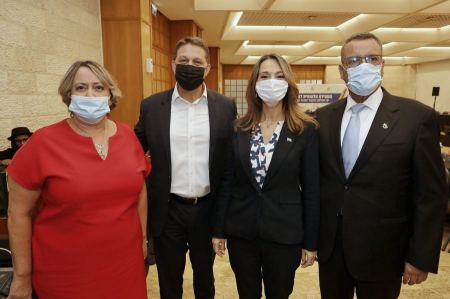 إفتتاح المؤتمر الوطني للتربية والتعليم لمركز السلطات المحلية ومفعال هبايس بالقدس 